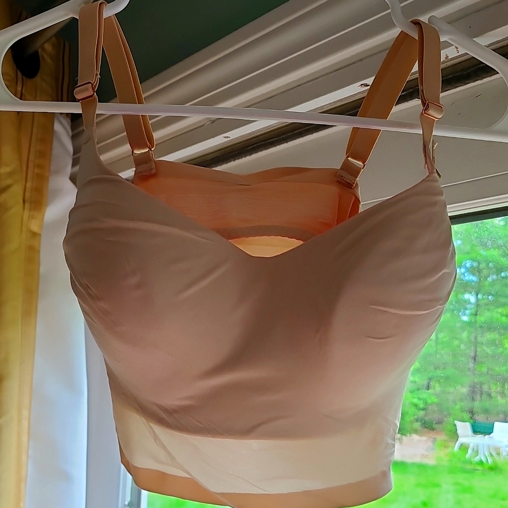 Nwt Victoria's secret pink bra